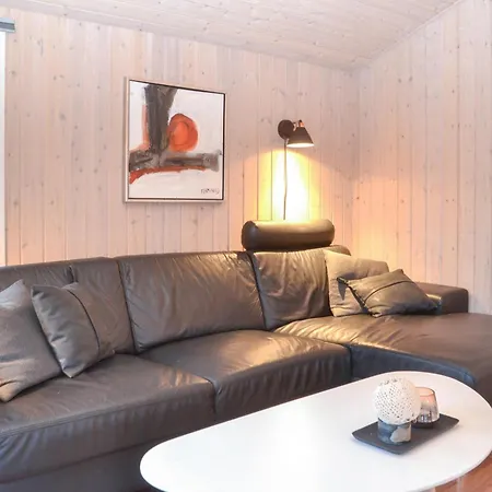 3 Bedroom Lovely In Henne Henne Strand