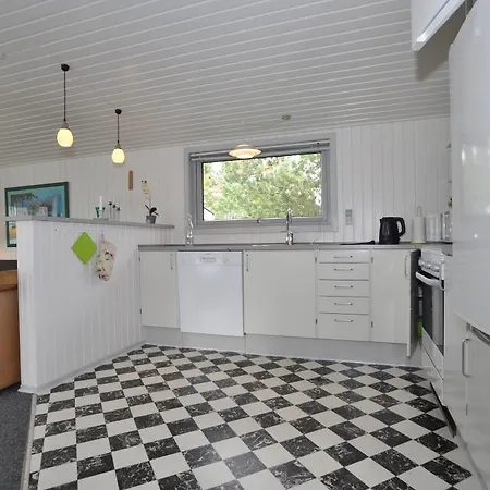 3 Bedroom Lovely In Henne * Henne Strand