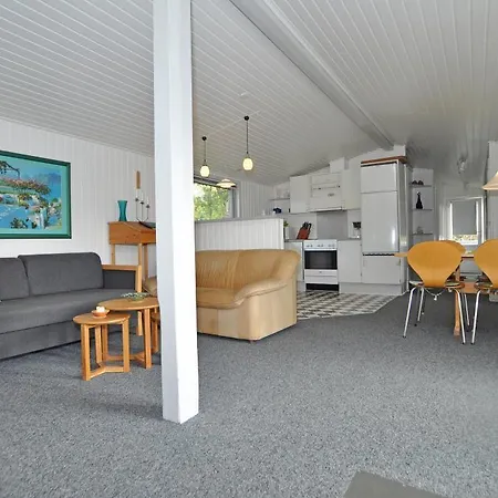 3 Bedroom Lovely In Henne Henne Strand