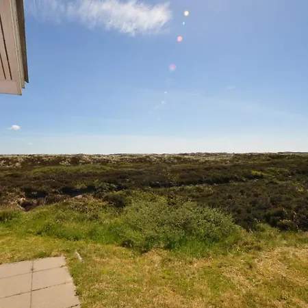 3 Bedroom Lovely In Henne Casa vacanze Henne Strand