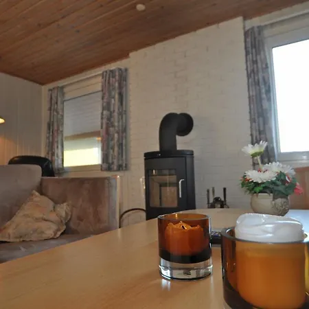 Casa de Férias 3 Bedroom Lovely In Henne *