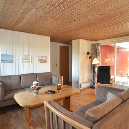 3 Bedroom Lovely In Henne Henne Strand